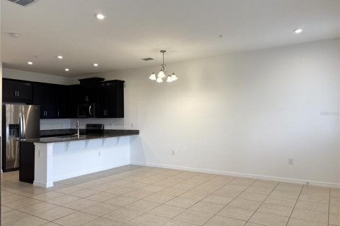 Touwnhouse à louer à Orlando, Floride: 3 chambres, 138.33 m2 № 2156319 - photo 9