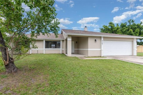 Villa ou maison à vendre à Palm Bay, Floride: 3 chambres, 171.68 m2 № 1894381 - photo 3