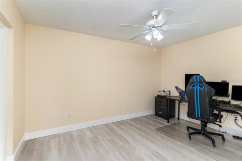 Villa ou maison à vendre à Palm Bay, Floride: 3 chambres, 171.68 m2 № 1894381 - photo 22