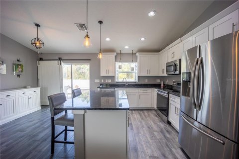 House in North Port, Florida 3 bedrooms, 120.77 sq.m. № 1526496 - photo 9