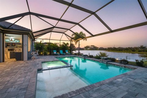 House in Englewood, Florida 4 bedrooms, 270.16 sq.m. № 2393625 - photo 24