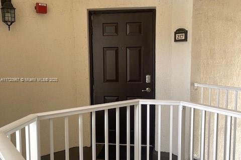 Condo in Doral, Florida, 2 bedrooms  № 1472550 - photo 5