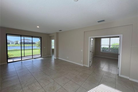 Casa en alquiler en Bradenton, Florida, 3 dormitorios, 165.74 m2 № 1813676 - foto 11