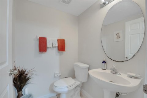 Touwnhouse à vendre à Orlando, Floride: 3 chambres, 136.01 m2 № 1900365 - photo 8