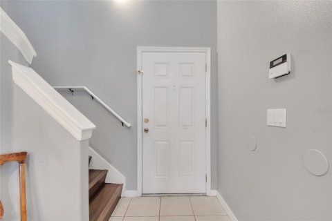 Touwnhouse à vendre à Orlando, Floride: 3 chambres, 136.01 m2 № 1900365 - photo 4