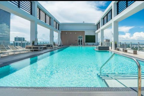 Condominio en alquiler en Miami, Florida, 1 dormitorio, 48.87 m2 № 1958880 - foto 9