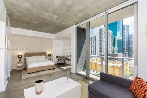 Condominio en alquiler en Miami, Florida, 1 dormitorio, 48.87 m2 № 1958880 - foto 5