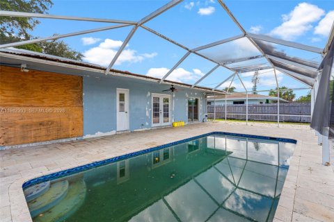 House in Pompano Beach, Florida 3 bedrooms, 116.96 sq.m. № 2007622 - photo 28