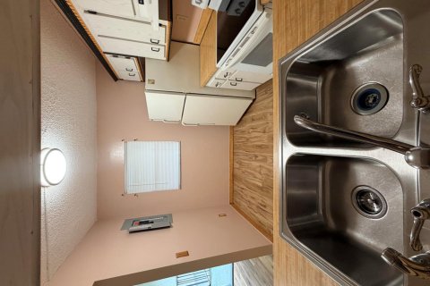 House in North Lauderdale, Florida 1 bedroom, 77.11 sq.m. № 2392756 - photo 3