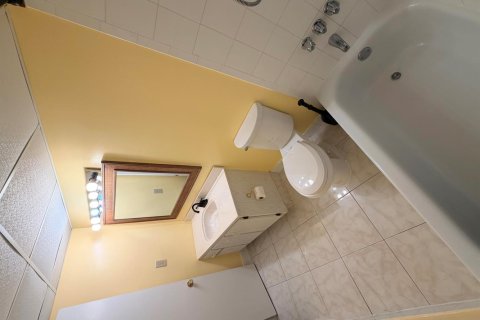 House in North Lauderdale, Florida 1 bedroom, 77.11 sq.m. № 2392756 - photo 9