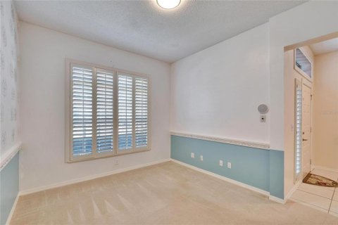 Condo in Sun City Center, Florida, 2 bedrooms  № 1583755 - photo 9