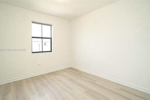 Townhouse in Homestead, Florida 3 bedrooms, 157.47 sq.m. № 1961845 - photo 28