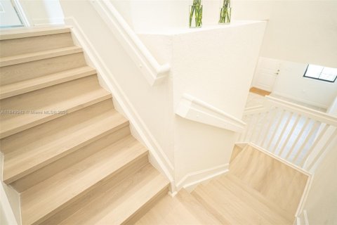 Townhouse in Homestead, Florida 3 bedrooms, 157.47 sq.m. № 1961845 - photo 17