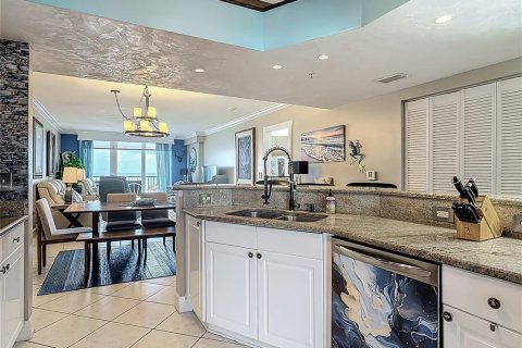 Condo in Daytona Beach Shores, Florida, 3 bedrooms  № 1782556 - photo 2