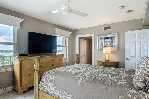 Condo in Daytona Beach Shores, Florida, 3 bedrooms  № 1782556 - photo 21