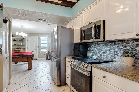 Condo in Daytona Beach Shores, Florida, 3 bedrooms  № 1782556 - photo 4