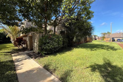 Adosado en venta en West Palm Beach, Florida, 2 dormitorios, 114.83 m2 № 2085517 - foto 8