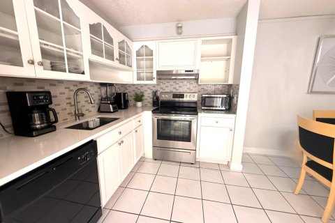 Adosado en venta en West Palm Beach, Florida, 2 dormitorios, 114.83 m2 № 2085517 - foto 30