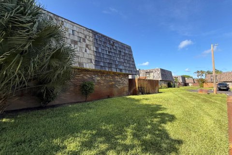 Adosado en venta en West Palm Beach, Florida, 2 dormitorios, 114.83 m2 № 2085517 - foto 2