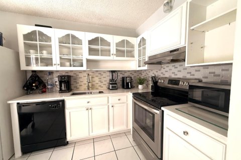 Adosado en venta en West Palm Beach, Florida, 2 dormitorios, 114.83 m2 № 2085517 - foto 25