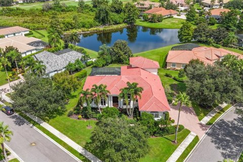 Villa ou maison à vendre à Lakewood Ranch, Floride: 3 chambres, 388.15 m2 № 2389248 - photo 5