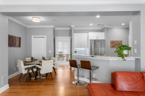 Townhouse in Tampa, Florida 3 bedrooms, 218.97 sq.m. № 2396245 - photo 17