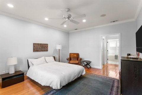 Townhouse in Tampa, Florida 3 bedrooms, 218.97 sq.m. № 2396245 - photo 23