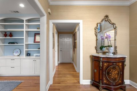 Townhouse in Tampa, Florida 3 bedrooms, 218.97 sq.m. № 2396245 - photo 5