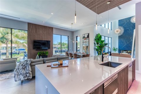 Casa en alquiler en Fort Lauderdale, Florida, 6 dormitorios, 500.46 m2 № 1867598 - foto 14