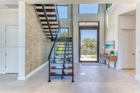 Casa en alquiler en Fort Lauderdale, Florida, 6 dormitorios, 500.46 m2 № 1867598 - foto 21