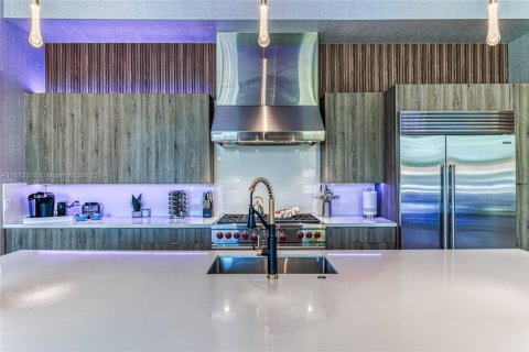 Casa en alquiler en Fort Lauderdale, Florida, 6 dormitorios, 500.46 m2 № 1867598 - foto 11