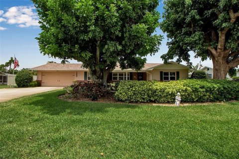 Casa en venta en Bradenton, Florida, 3 dormitorios, 166.48 m2 № 1824400 - foto 1