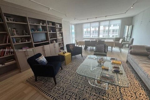 Copropriété à vendre à Miami Beach, Floride: 2 chambres, 132.85 m2 № 2066885 - photo 26