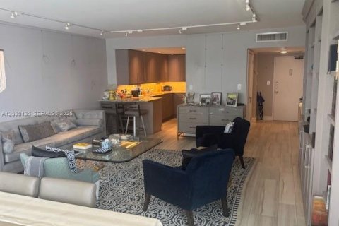 Copropriété à vendre à Miami Beach, Floride: 2 chambres, 132.85 m2 № 2066885 - photo 28