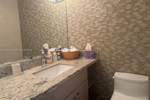 Copropriété à vendre à Miami Beach, Floride: 2 chambres, 132.85 m2 № 2066885 - photo 19