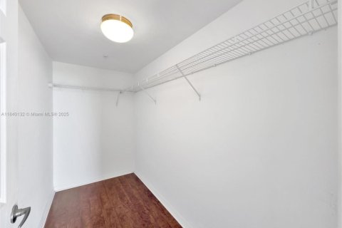 Copropriété à vendre à Miami, Floride: 1 chambre, 65.96 m2 № 1830484 - photo 16