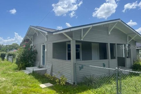 Casa en venta en Haines City, Florida, 2 dormitorios, 107.77 m2 № 1810205 - foto 1