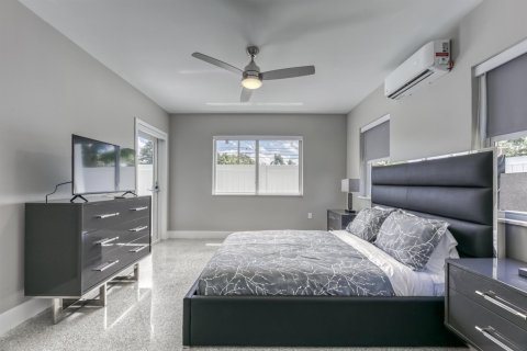 Propiedad comercial en venta en Wilton Manors, Florida, 174.28 m2 № 2260768 - foto 17