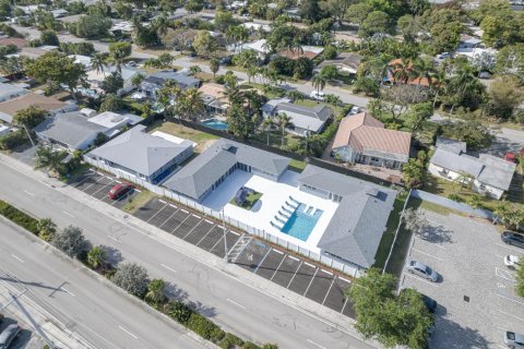 Propiedad comercial en venta en Wilton Manors, Florida, 174.28 m2 № 2260768 - foto 29
