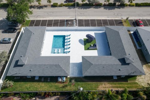 Propiedad comercial en venta en Wilton Manors, Florida, 174.28 m2 № 2260768 - foto 23