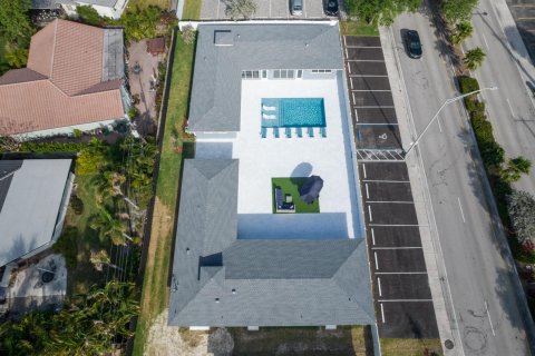 Propiedad comercial en venta en Wilton Manors, Florida, 174.28 m2 № 2260768 - foto 24