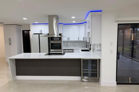 Villa ou maison à vendre à Orlando, Floride: 5 chambres, 168.99 m2 № 2275468 - photo 7