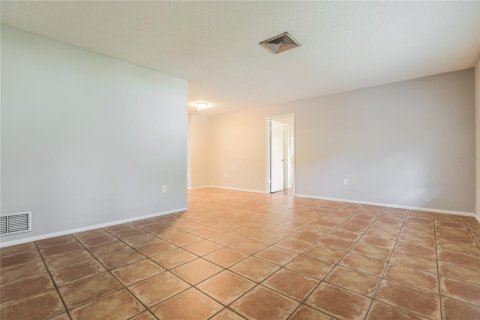 House in Sarasota, Florida 3 bedrooms, 143.81 sq.m. № 1832219 - photo 3