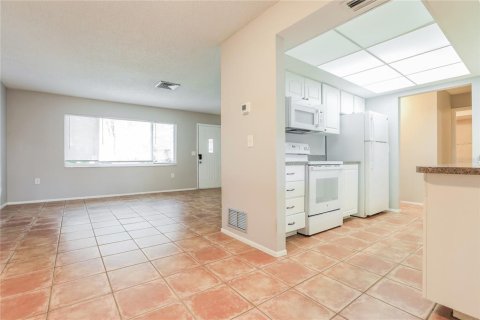 House in Sarasota, Florida 3 bedrooms, 143.81 sq.m. № 1832219 - photo 6