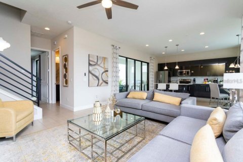 Casa en alquiler en Davenport, Florida, 5 dormitorios, 214.6 m2 № 1825192 - foto 13