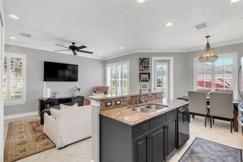 Touwnhouse à louer à Orlando, Floride: 3 chambres, 185.34 m2 № 2418439 - photo 21