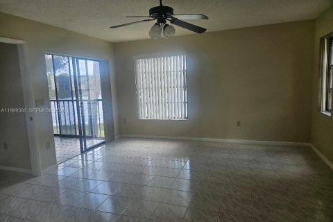 Condominio en venta en Delray Beach, Florida, 2 dormitorios, 135.64 m2 № 2030178 - foto 6