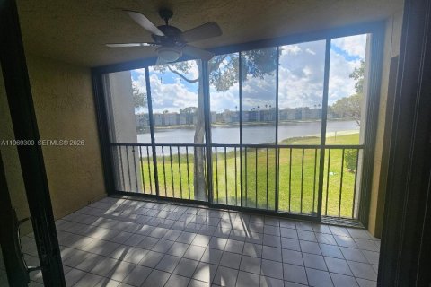 Condominio en venta en Delray Beach, Florida, 2 dormitorios, 135.64 m2 № 2030178 - foto 13