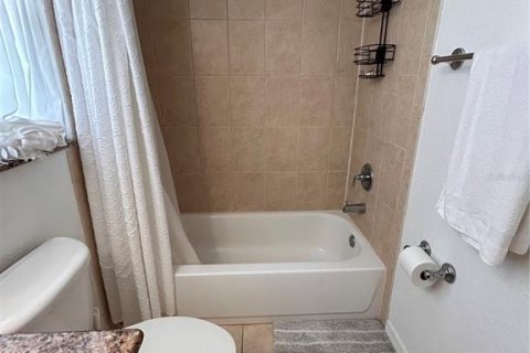 Condominio en venta en Sarasota, Florida, 1 dormitorio, 74.32 m2 № 2114542 - foto 13