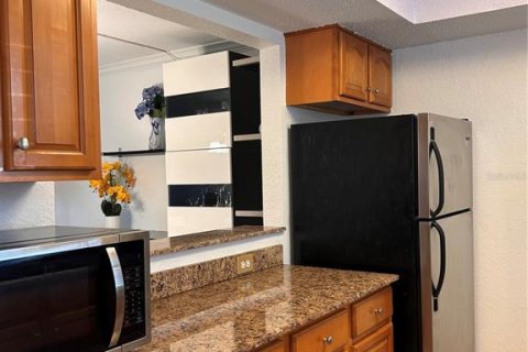 Condominio en venta en Sarasota, Florida, 1 dormitorio, 74.32 m2 № 2114542 - foto 4